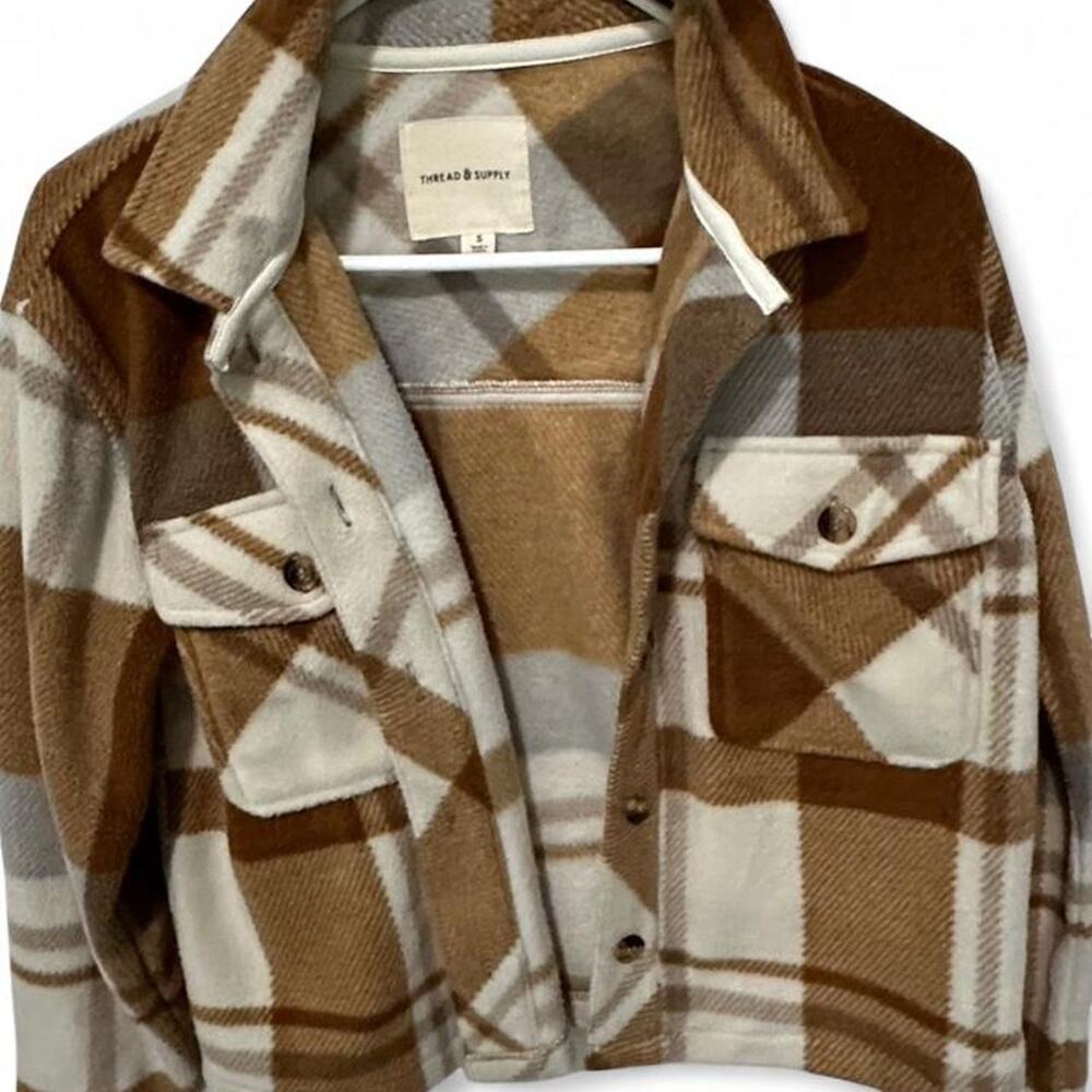 Thread supply brown